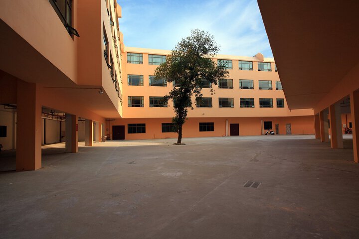 YANGJIANG ZHAPO YATAO HOLIDAY HOTEL
