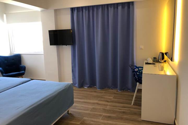 Room 13 of 50
