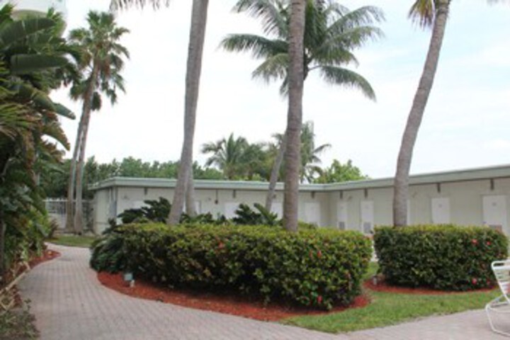 Property Grounds 21 of 31