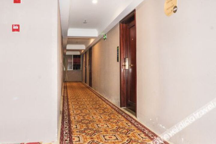 Hotel Interior 19 of 33