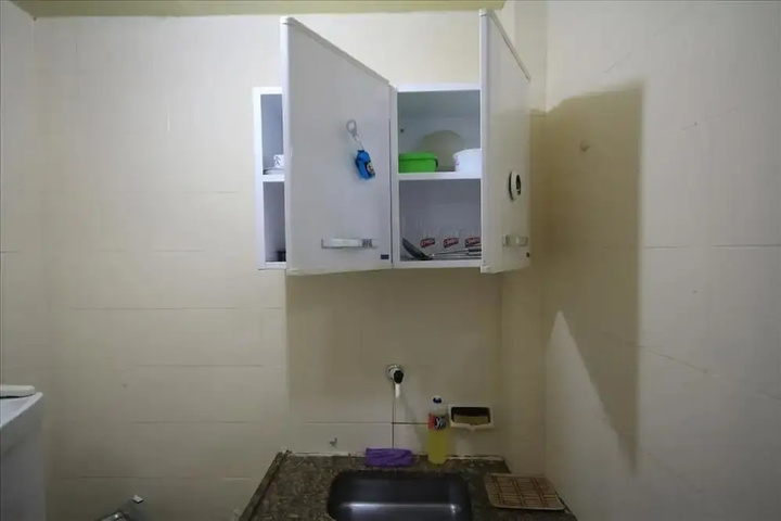 Room 17 of 18
