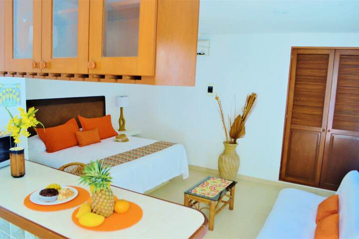 Room 4 of 91