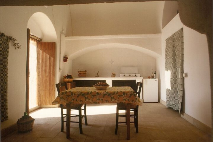 Room 14 of 40