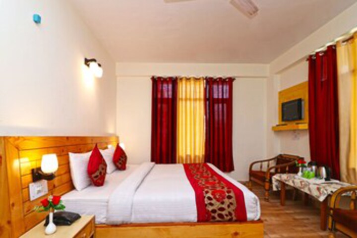 Room 27 of 41