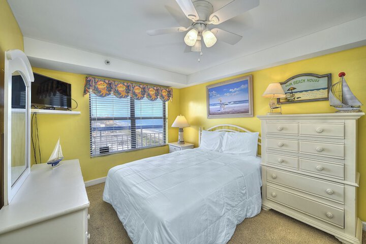 Room 18 of 138