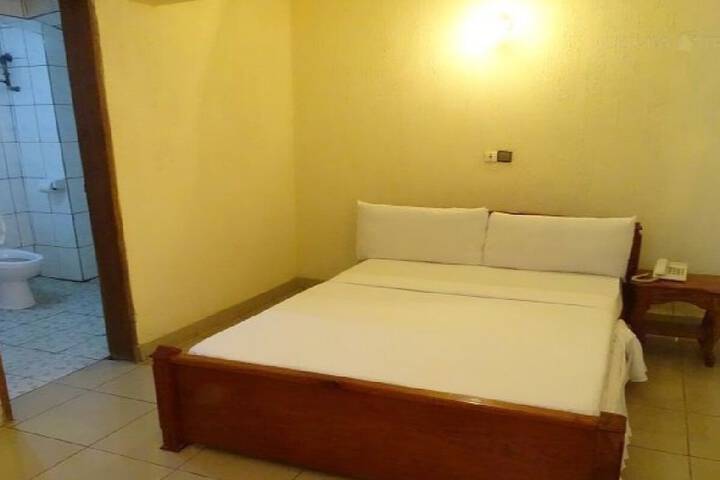 Room 6 of 55