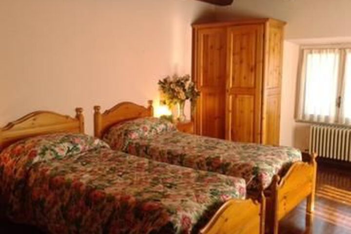 Room 8 of 20