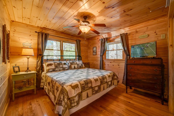 Room 6 of 23