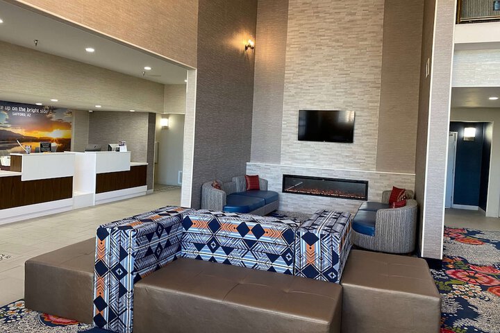 Hotel Interior 4 of 21