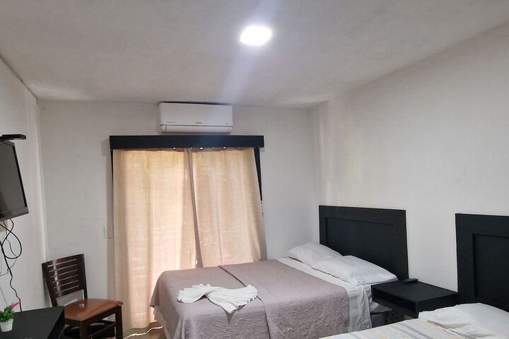 Room 32 of 36
