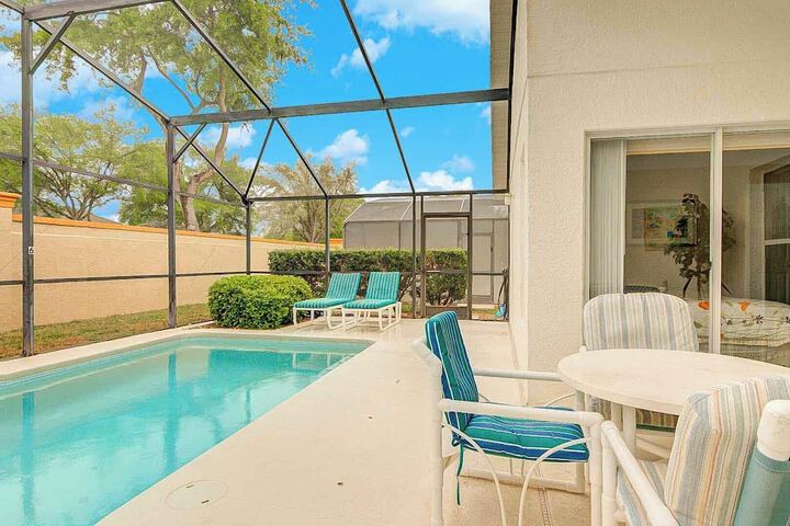 Pool 16 of 28