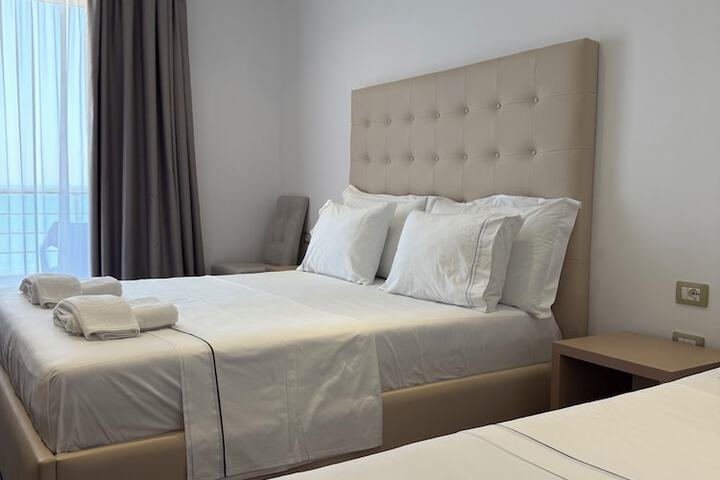 Room 89 of 207