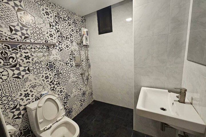 Room 118 of 125