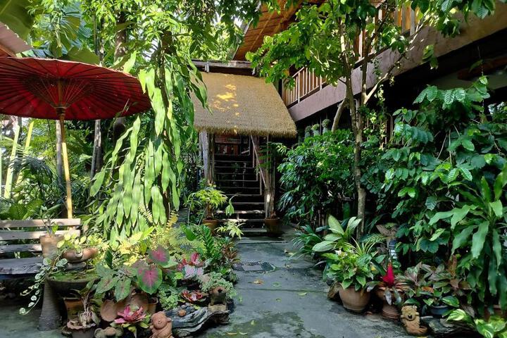 Oldy De Garden