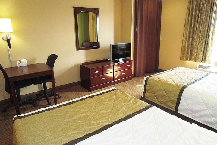 Studio 2 Double Beds (8 of 8)