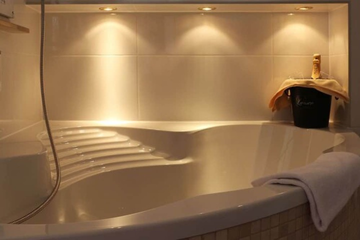 Bathroom Interior Photo