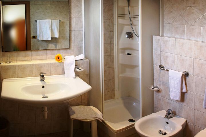 Bath Interior