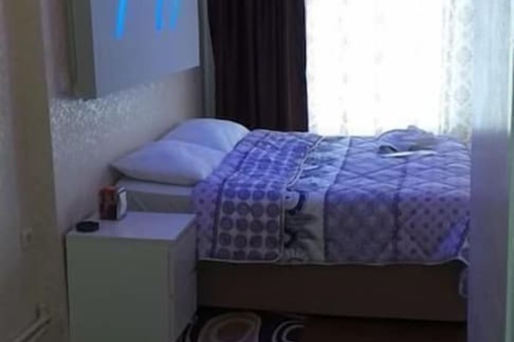 Room 16 of 25