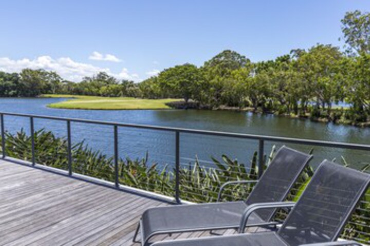 Terrace/Patio 33 of 39