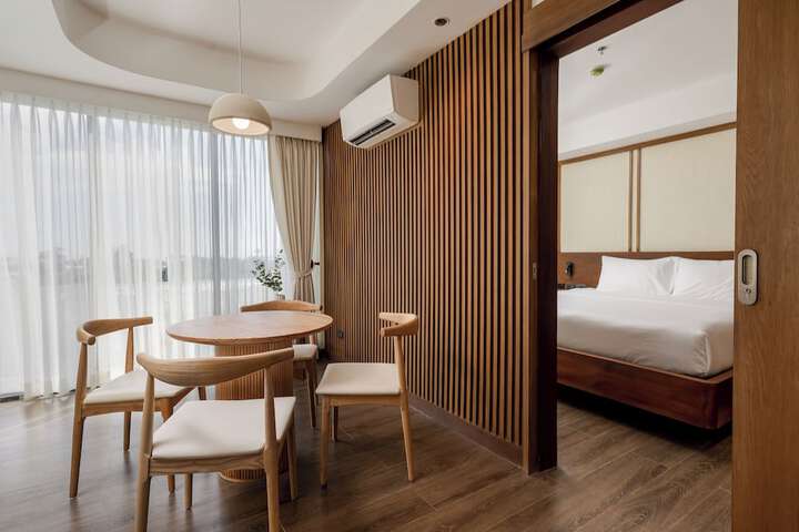 Room 18 of 59