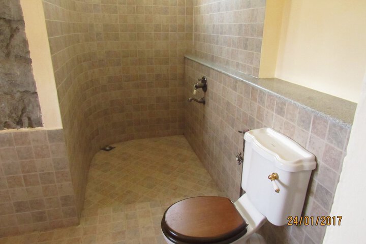 Room 18 of 49