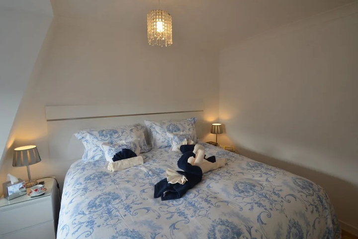Room 3 of 14
