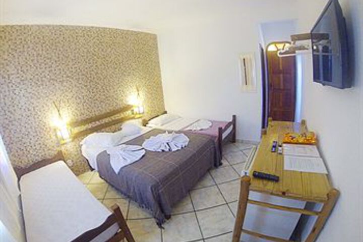 Room 16 of 36