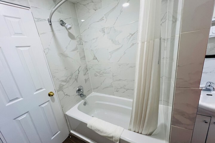 Room 20 of 30