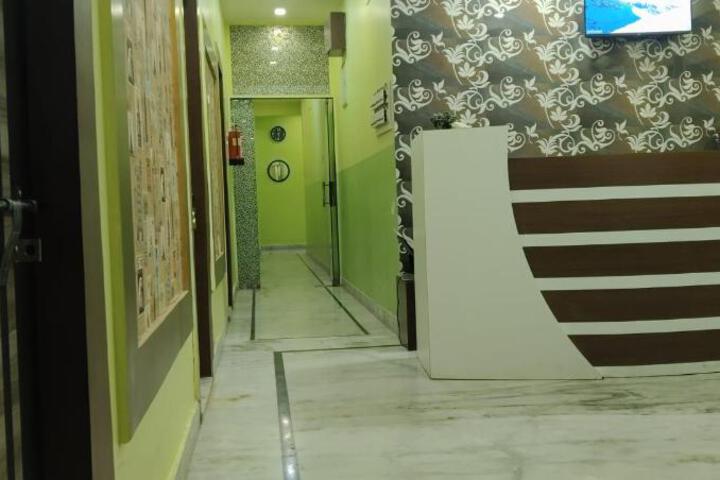 Hotel Nest Residency