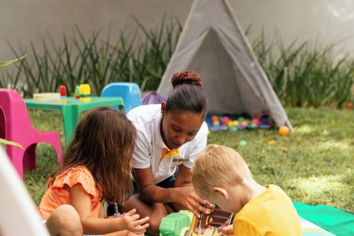 Childrens Activities 128 of 195