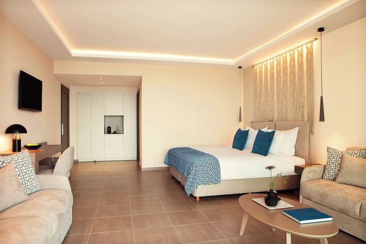 Room 70 of 191