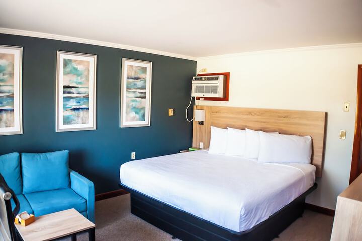 Room 42 of 97
