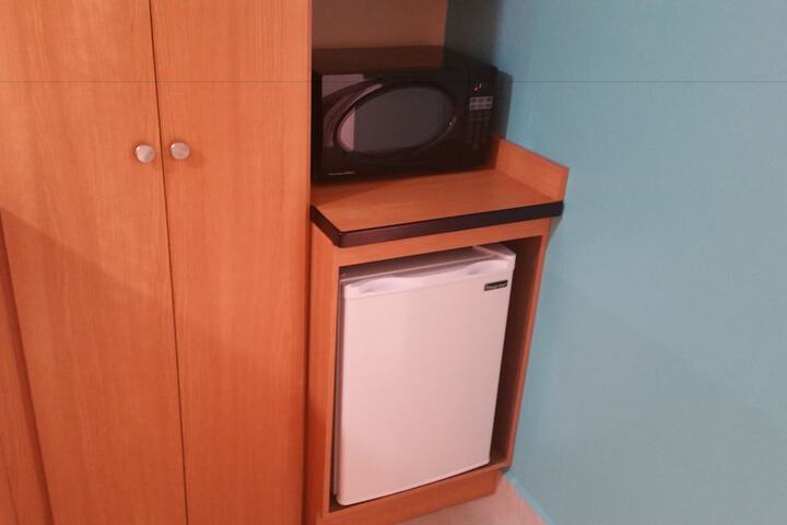 Room 42 of 90