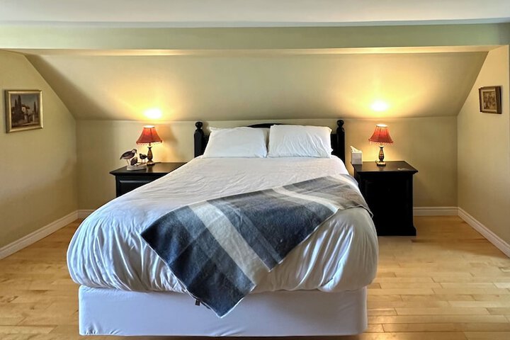 Room 49 of 91