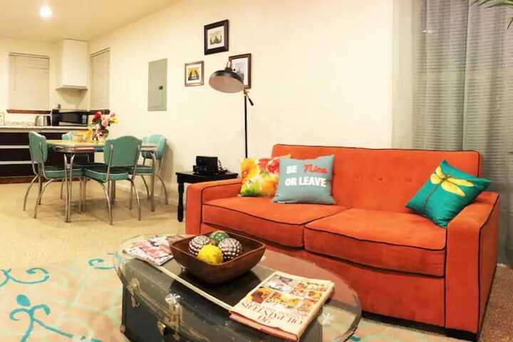 Room 12 of 36