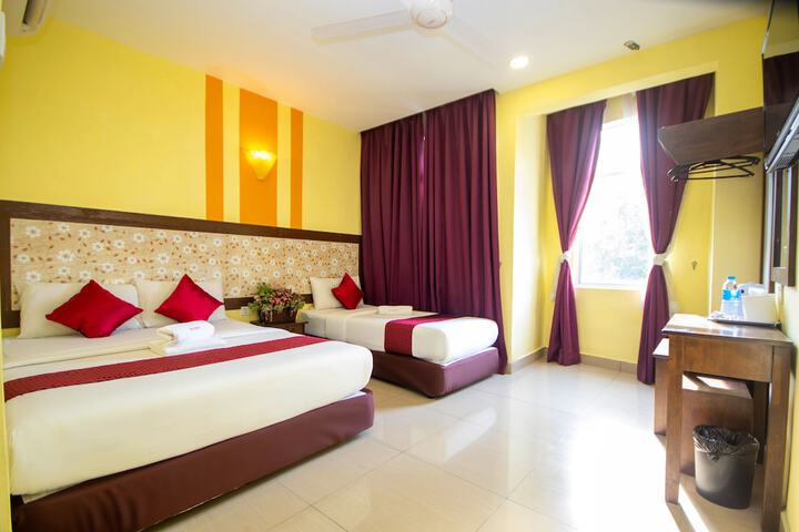 Room 16 of 31