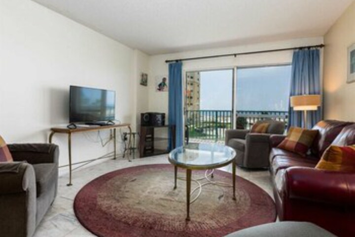 Room 60 of 151