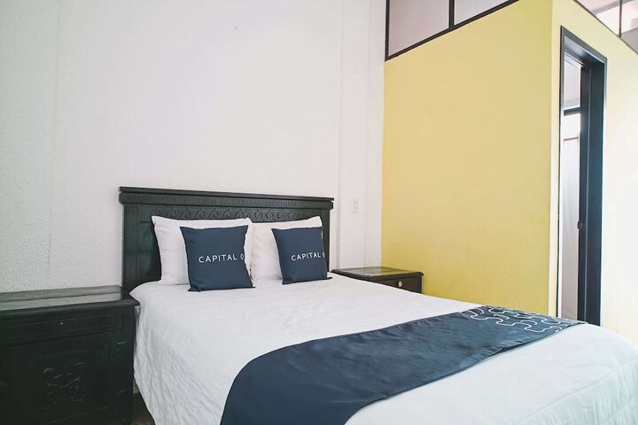 Room 18 of 51