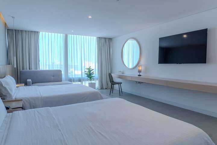 Room 47 of 90