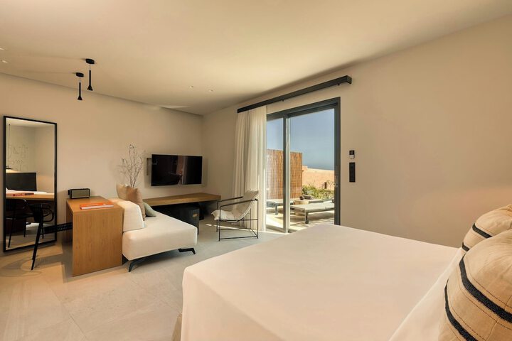 Room 35 of 130