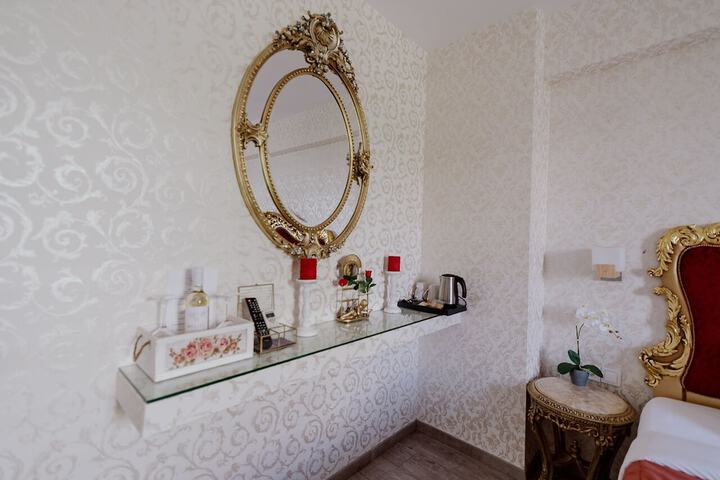 Room 40 of 120
