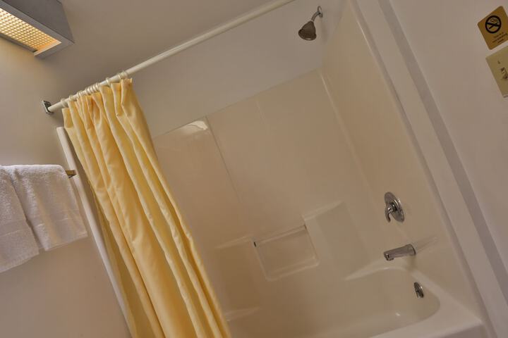 2 Double Beds (1 of 3)