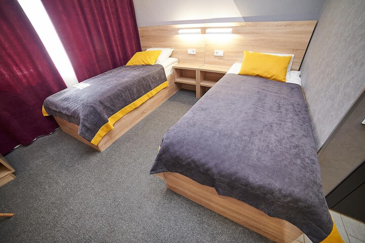 Room 15 of 54