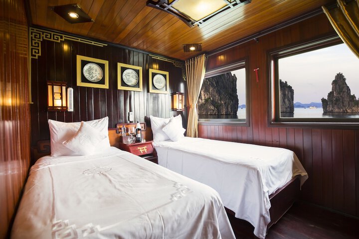 Room 4 of 20