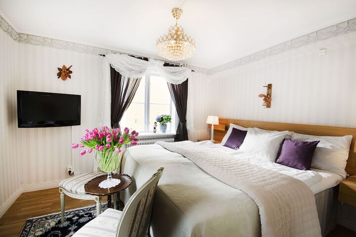 Room 7 of 31