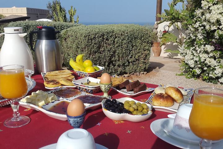 Breakfast/Coffee Service 46 of 58