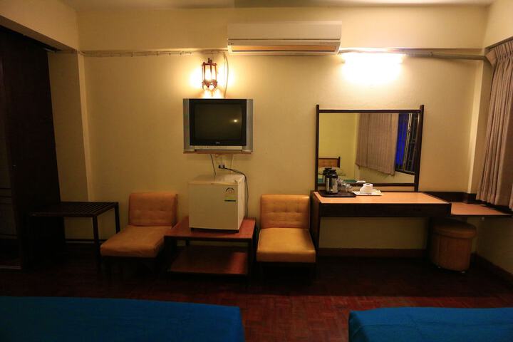 Room 20 of 39