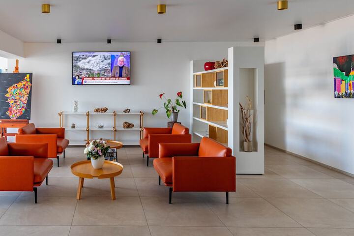 Lobby Entry