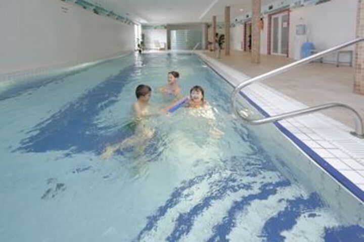 Pool 22 of 34