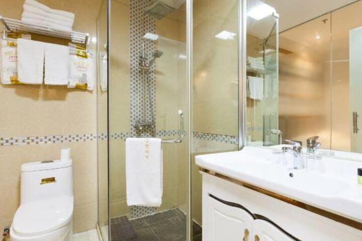 Hanshe Ligong Hotel (Shanghai Dahongqiao National Convention and Exhibition Center)
